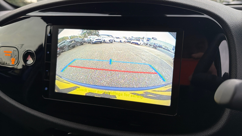 Toyota Aygo X 1.0 VVT-i Edge 5dr Petrol Hatchback